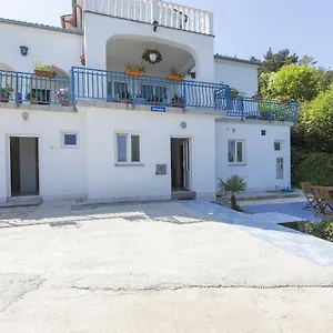 Paradiso Apartment